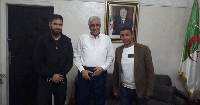 والي قسنطينة قرّب 