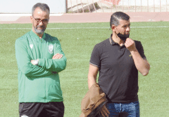مدرب السنافر يكتفي بتغريم يطو: الإدارة تستفسر الرابطة بخصوص وضعية المنتهية عقودهم