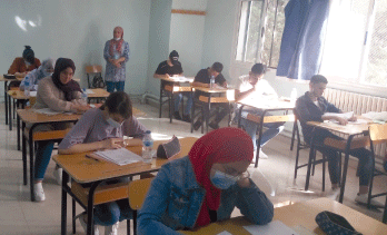 فيما أنهى طلبة شعبة الآداب والفلسفة الدورة على أمل النجاح: المترشحـــون  للبكالوريــا يتنفســـون الصعـداء في اليوم الرابع 