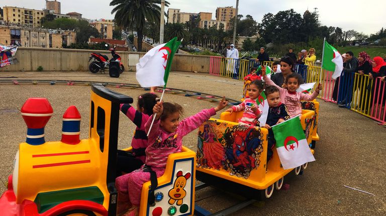 مريم شرفي: الجزائر تحصي حوالي 16 مليون طفل 