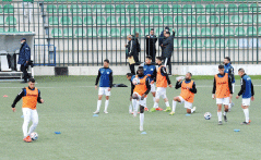 مدرب هلال شلغوم العيد بن مسعود للنصر: اللاعبــــون محفـــــزون تلقـــائيــــــا 