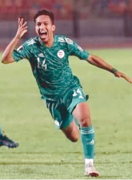 غلطة سراي يزاحم ليون على عمر رفيق