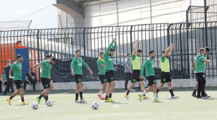فيما يواصل مدرب السنافر وحداد وزعلاني الغياب: الاستعانة برباعي الرديف واستبعاد بن طاهر وعمران