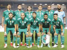 السلطات البوركينابية عاجزة عن تجهيز ملعب 4 أوت: لقاء الخضر والخيول قد ينقل لكوت ديفوار 