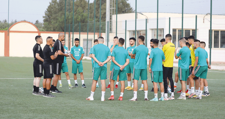 تحضيرات منتخب المحليين لكأس العرب: الجزائر – سوريا (اليوم بالدوحة سا19): اختبار قوي لمجموعة تتجدد