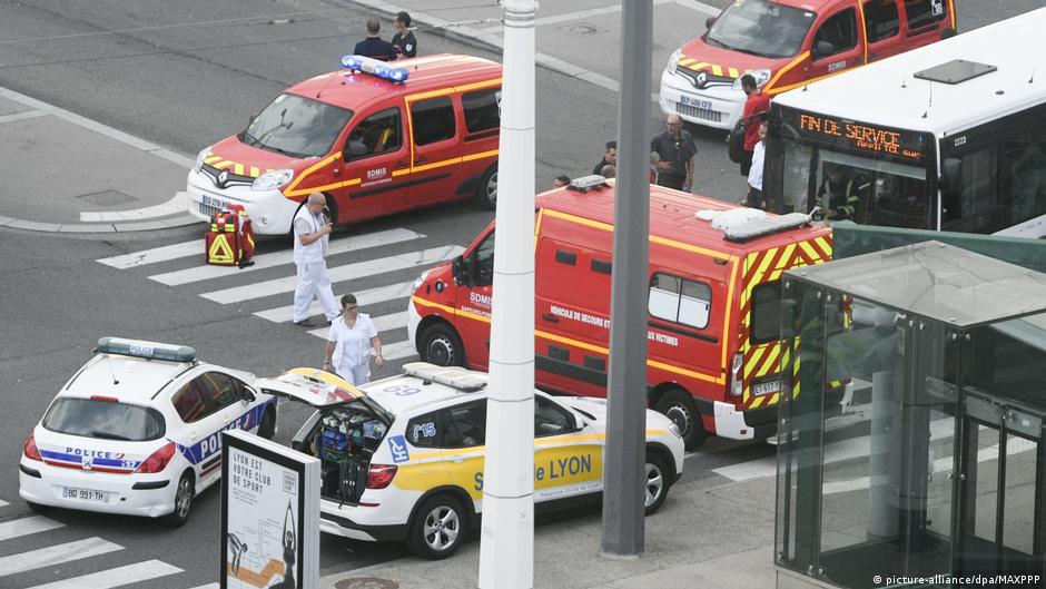 فرنسا: مقتل شخص وإصابة اثنين آخرين في حادث إطلاق نار بمرسيليا 