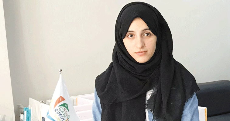 فيما فاز خمسة أطفال جزائريين بالمرتبة الثانية والثالثة: تلميذة جزائرية تحصد الميدالية الذهبية في مسابقة عالمية للروبوتيك