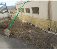 سقوط سياج يحطّم سيارتين لبنك بدر في ميلة: إنقاذ رجل و تسجيل تسرّبات للمياه بعدة سكنات