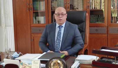 وزير المجاهدين: الجزائر 