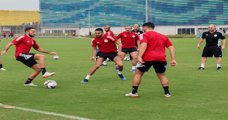 الجزائر – سيراليون  (اليوم بملعب جابوما سا14): بداية الطريق نحو اللقب 