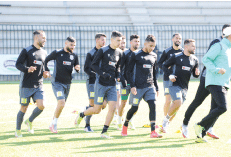 عيبود يغيب وشكال وحمزة جديد القائمة: 25 مليون 