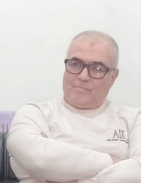 الفنان و الشاعر ياسين بوذراع نوري  للنصر: الفن التشكيلي غائب عن المشهد الثقافي  و في ديكور الجزائريين