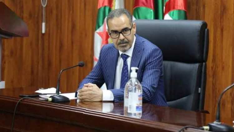 الوزير سبقاق يوقف رئيس اتحادية التنس تحفظيا