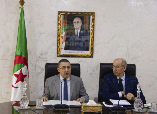 إلى جانب إنجاح الإحصاء واتخاذ إجراءات استباقية لمواجهة التقلبات الجوية: دعوة الولاة للإسراع في تجسيد مخرجات اللقاء مع الحكومة