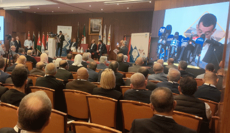الأمين العام للاتحاد العربي لعمال النفط والكيماويات من سكيكدة: يجـــب أن يكـــون للأمــة العربيــــة مكان في خـــــريطــــة العالــــم الجديــــــدة