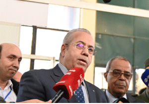 وزير الصناعة يعلن عن صنع 40 بالمئة من القطع واللواحق محليا ويؤكد: أسعار المركبات ستكون معقولة و منخفضة