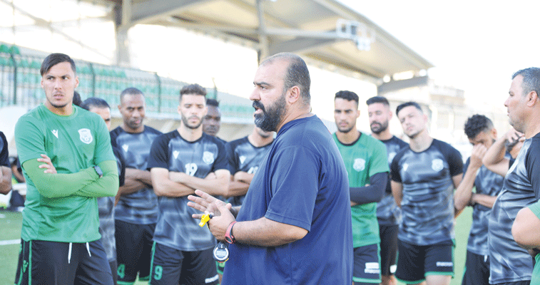 تراجع عن التربص بحاسي مسعود: مدرب السنافر يعفي عرجي وزعلاني