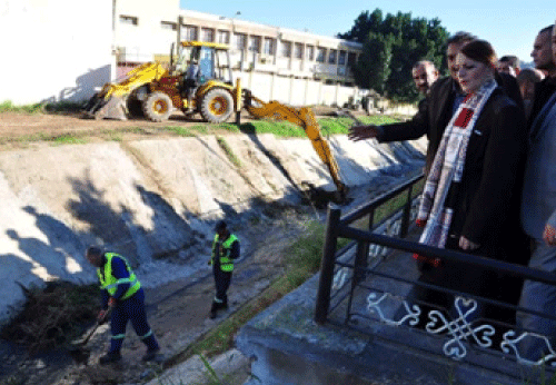 سكيــكدة: مشاريــــــــــــع هامــــــــــــــة في الطــــــــــرقات و المــــــــــــوارد المائـــــــــــــية