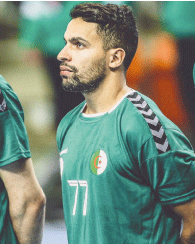 لاعب منتخب كرة اليد رضا عريب للنصر