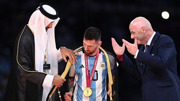 عرض لميسي بمليون دولار لشراء 