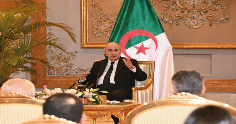 رئيس الجمهورية في لقاء بأفراد من الجالية الوطنية بالكويت: الجزائر الجديدة متفتحة علـى الاقتراحات وماضية في الإصلاحات