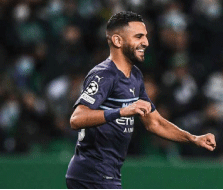 نجم إنجلترا السابق دارين بينت يصرح: محرز أفضل من ميسي