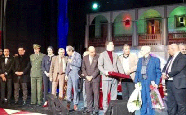 اعترافا و تقديرا لعطائهما الفنـي طيلة عقود