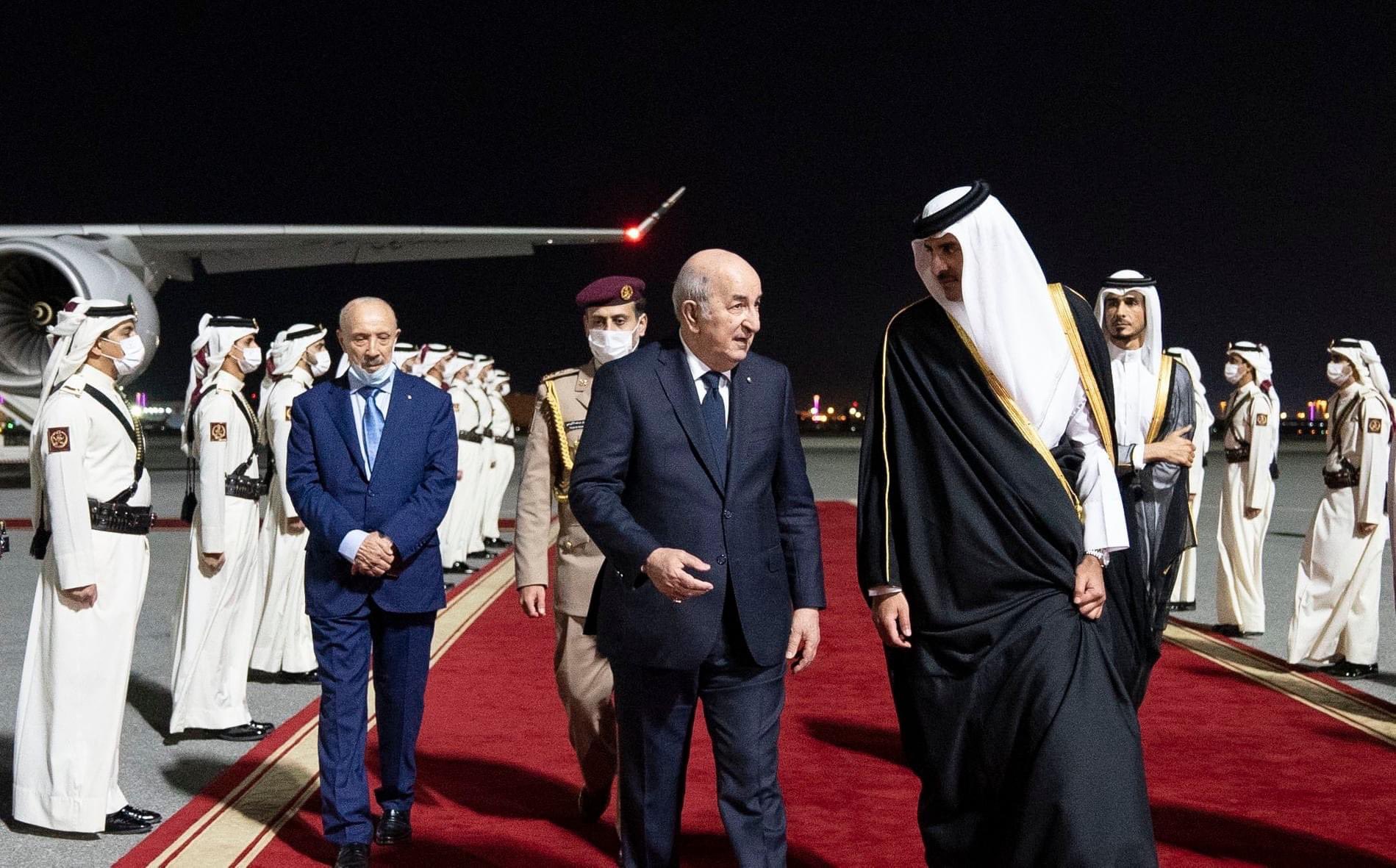أمير قطر يشيد بـ