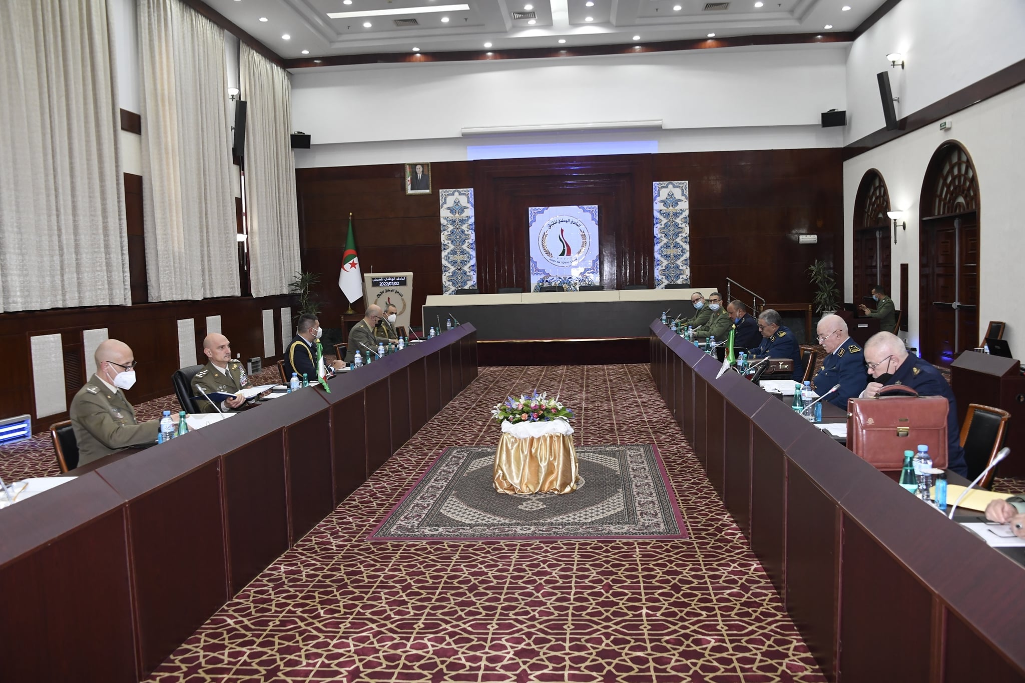 الأمين العام لوزارة الدفاع الوطني يستقبل نظيره الإيطالي