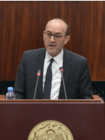 وزير الداخلية يدعو إلى تطبيق القانون على الجميع: على رؤساء البلديات حماية العقار من النهب 