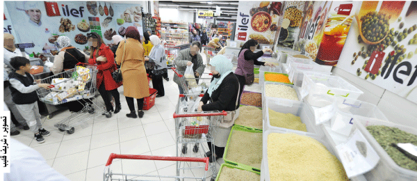 لهيب في أسعار السلع الغذائية واللحوم واستقرار في الخضر والفواكه: حمى تسوق بالفضاءات التجارية قبل أيام من رمضان بقسنطينة