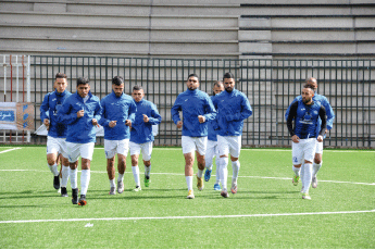 نجاي يضيع موعد السبت: رئيس الموك يحفز لاعبيه بأجرة شهرية