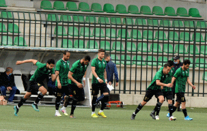 لاعبو البوبية يطيحون بالرائد ويعودون للإضراب