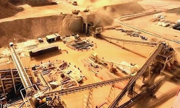الرئيس تبون يؤكد على ضرورة إعطاء مشروع إنتاج الفوسفات المتكامل أهمية 