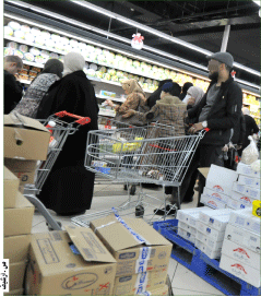 سجلوا حالة تراخي في الأسواق  و الفضاءات: مختصون يحذّرون من التخلي عن التدابير الوقائية