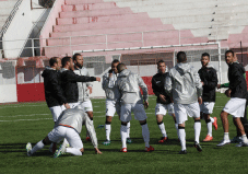 إضراب لاعـبي شبـاب قايـس متـواصل
