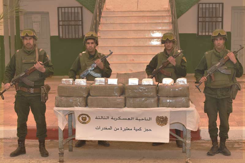 وزارة الدفاع: إحباط محاولات إدخال ما يفوق 7 قناطير مخدرات من المغرب في أسبوع