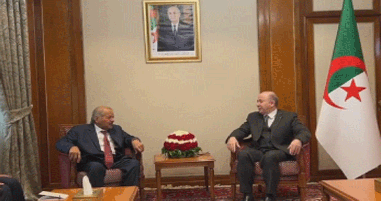 الوزير الأول يستقبل رئيس مجلس إدارة رابطة رجال الأعمال القطريين: اتفاق على تسريــــع تجسيــد نتائـج زيـارة الرئيس تبــون إلى الدوحـــة