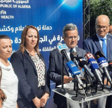 خاصة بالـكشف عن السـكري: إطلاق أول عيادة متنقلـة تعمل بالطاقة الشمسيـة 