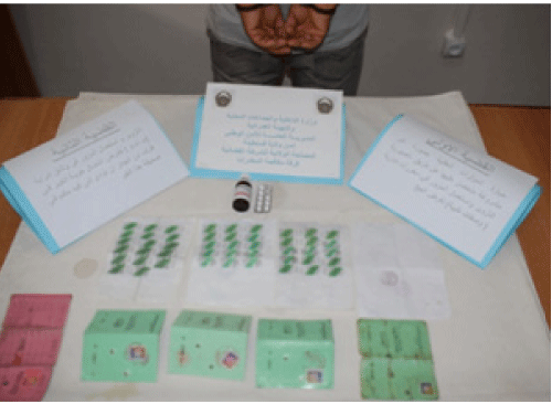 إلى جانب بطاقات هوية مزوّرة: حجز وصفات طبية لدى متهم بترويج المهلوسات