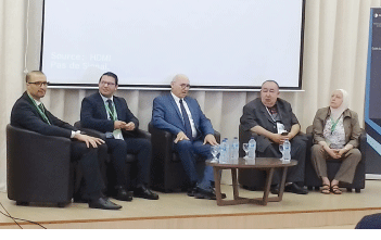 درواز خلال افتتاح ملتقى ضمن برنامج التظاهرة