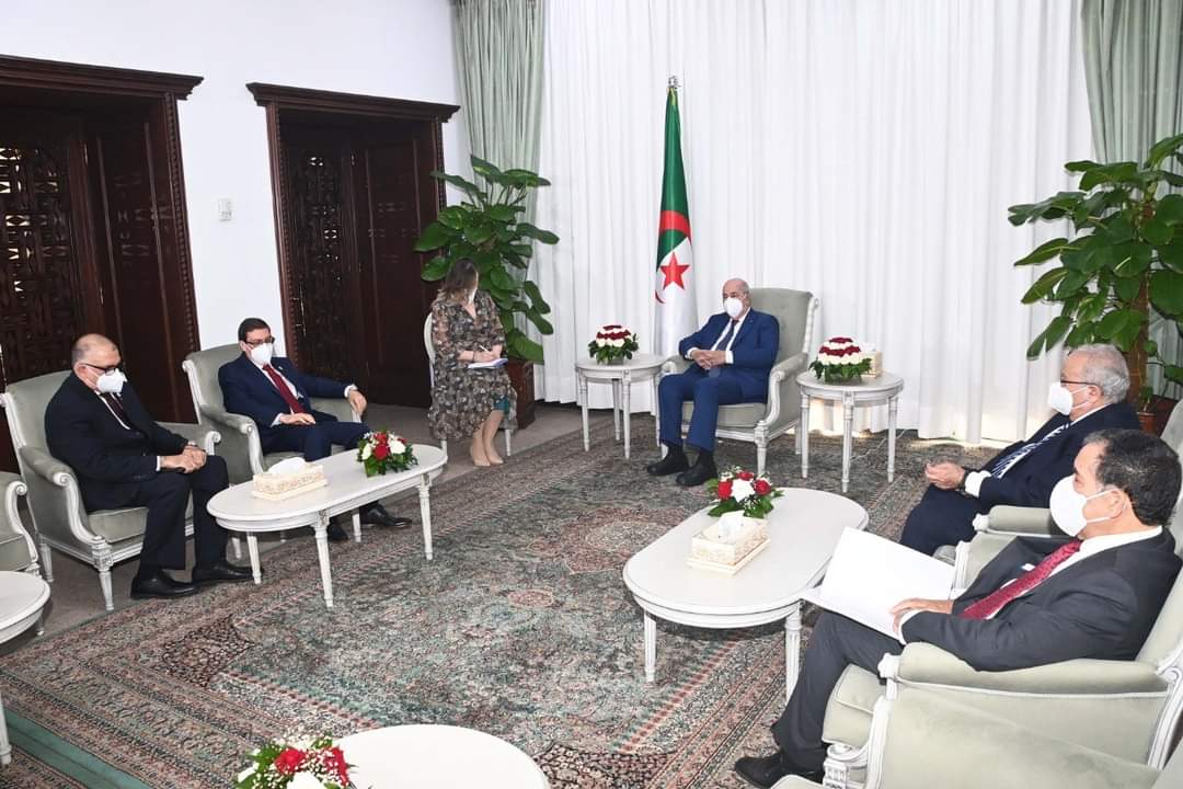 الرئيس تبون يستقبل وزير الخارجية الكوبي