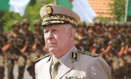 الفريق السعيد شنقريحة يؤكد: يجب كسب معركة الوعي لإفشال المؤامرات التي تستهدف البلاد
