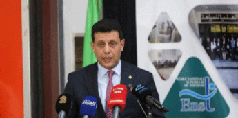 أكد أهمية ذلك في مواجهة المنافسة الخارجية و استقطاب السياح: حمـادي يدعـو إلى عصـرنة التكـوين  في قطــاع السيــاحة 