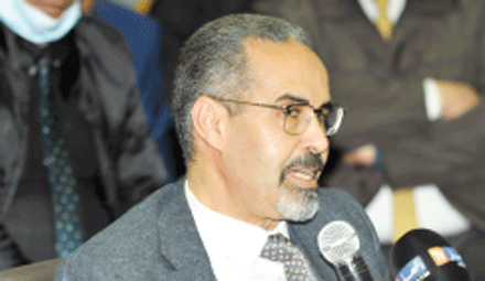 وزير الشباب والرياضة عبد الرزاق سبقاق يؤكد