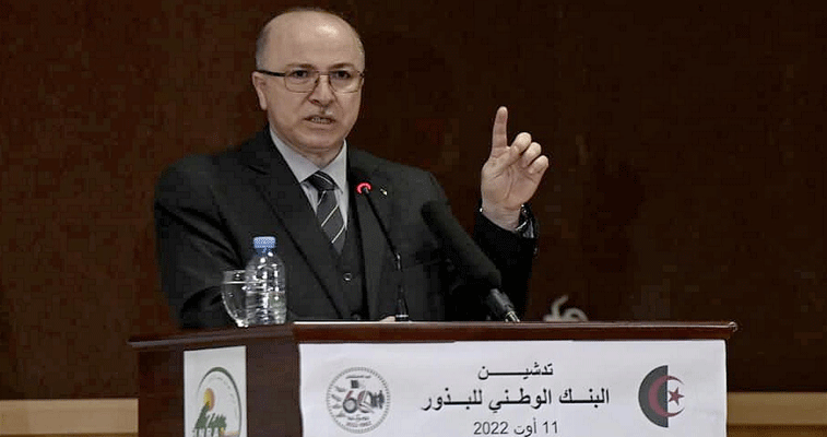 الوزير الأول خلال تدشينه البنك الوطني للبذور: نسـعى إلى تغطـية 80 بالمـائة من الإنتـاج الفــلاحي في 2023