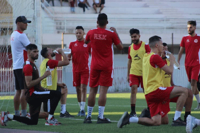 رجيمي يقود التدريبات: غياب ترعي عن تربص لايسكا في تونس