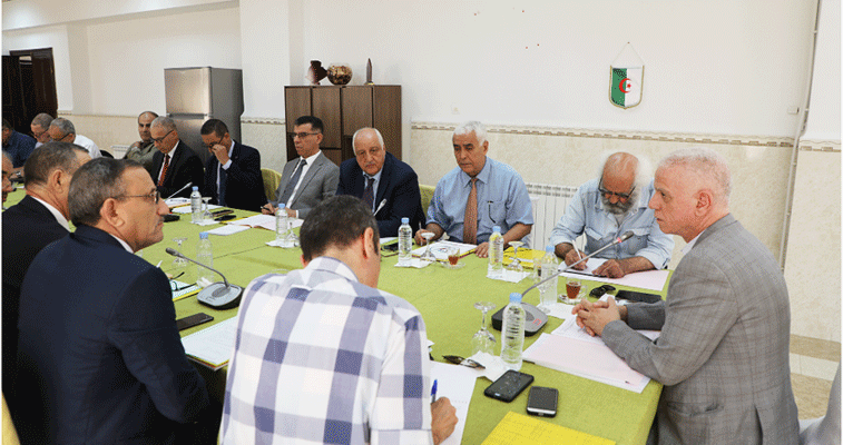 تغيير نمط المنافسة يبقى احتمالا واردا: لقاء حاسم بين زفيزف ورؤساء الرابطات الجهوية