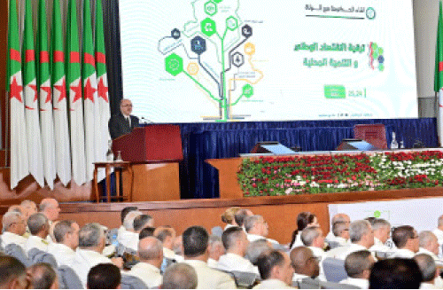 الوزير الأول في ختام لقاء الحكومة مع الولاة:  العمــــل في المكاتــب انتهـــى والتقييــم سيكــون في الميــدان