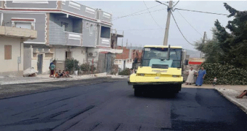 قالمة: قصـــــر العـــــازب تــــودع معانـــــاة شــــــوارع الغبــــــار و الأوحــــــال